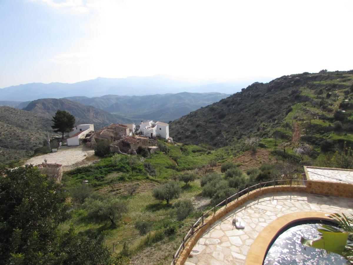 Albarico Retreat Villa Bedar Exterior photo
